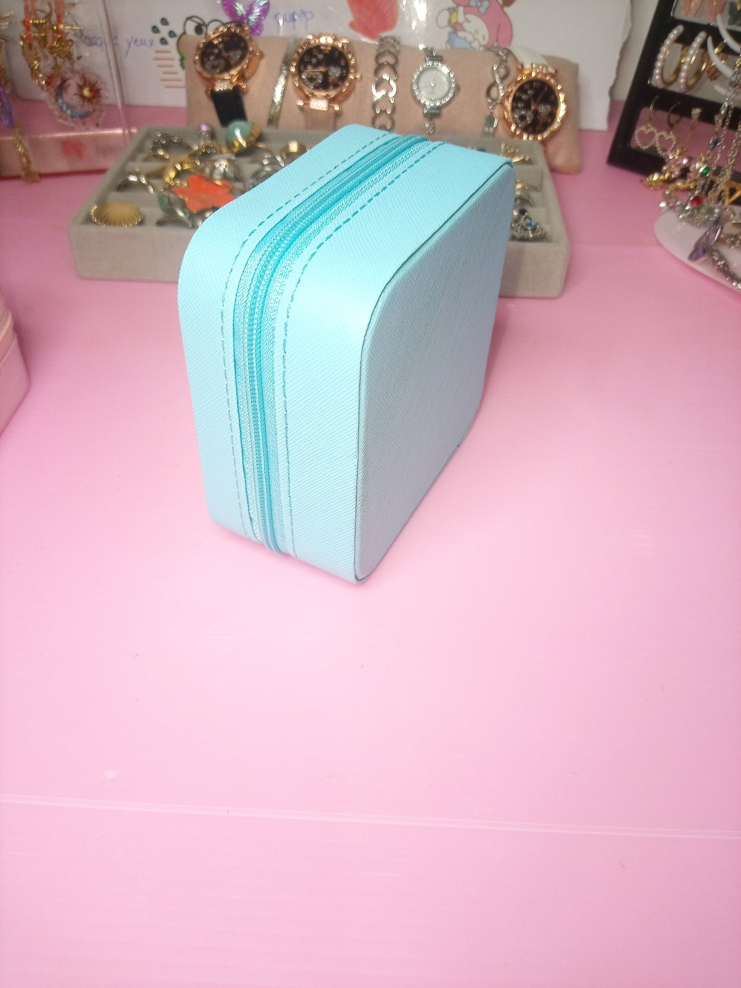 Mystery Jewelry Box - קופסת תכשיטים מסתורית