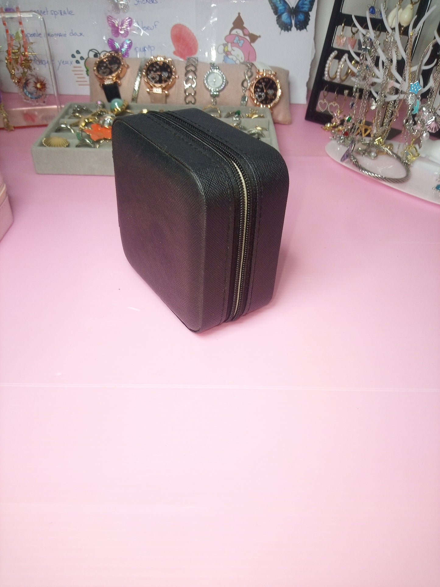 Mystery Jewelry Box - קופסת תכשיטים מסתורית