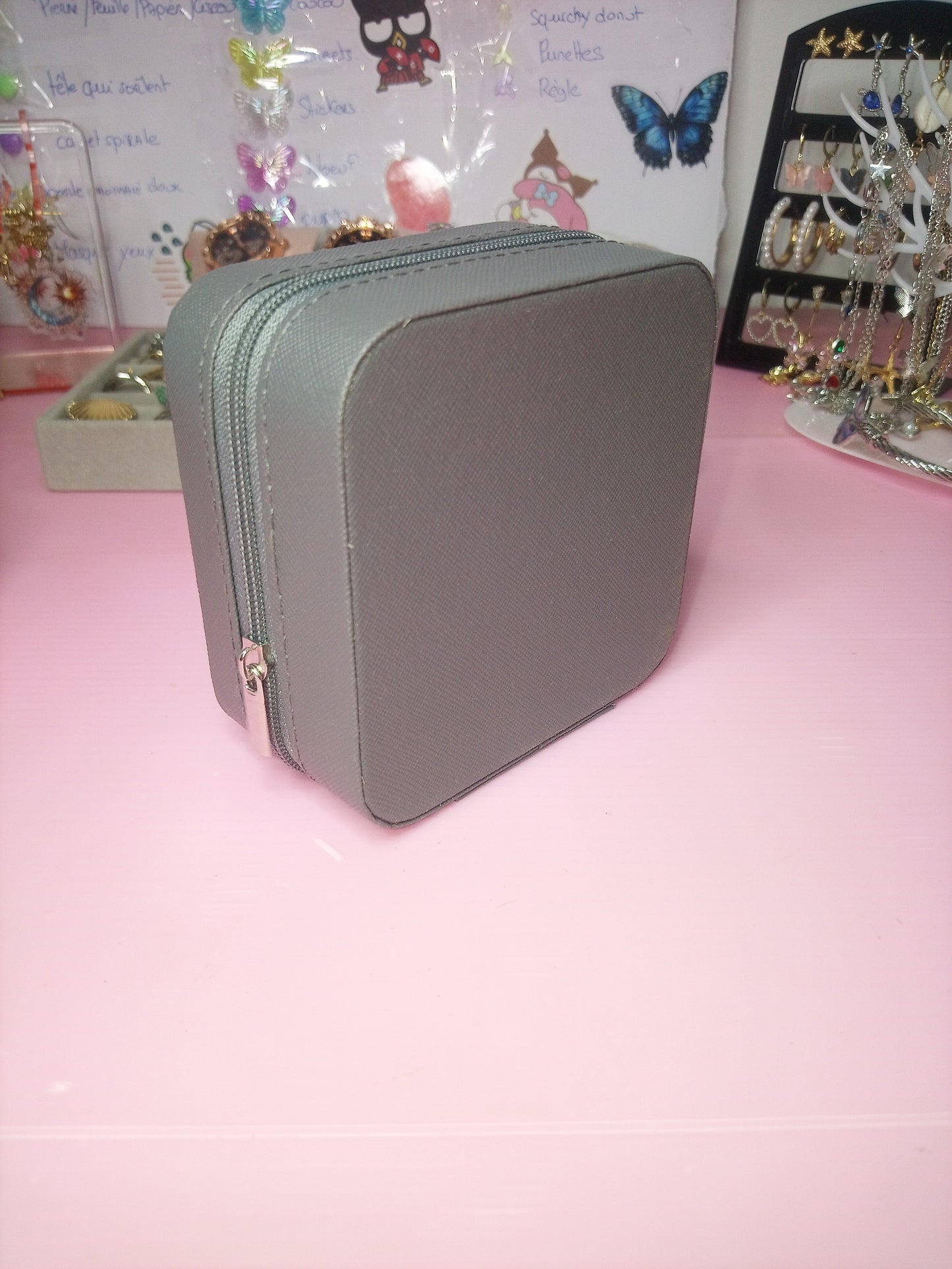 Mystery Jewelry Box - קופסת תכשיטים מסתורית